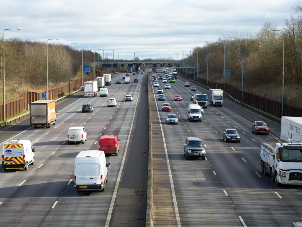 Stranded Reliable Motorway Recovery Available 247
